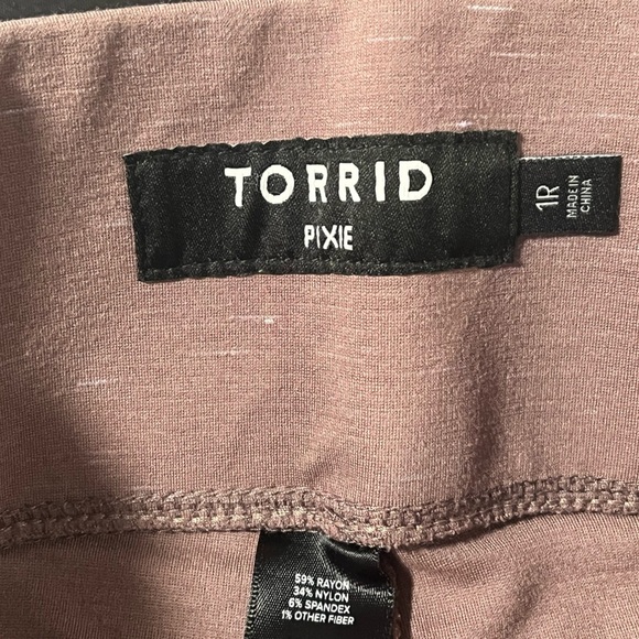 Torrid size 1R (14) Pixie Dark Mauve pants GUC - Picture 12 of 15